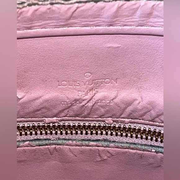 Authentic Louis Vuitton Vernis Tote - Picture 9 of 14